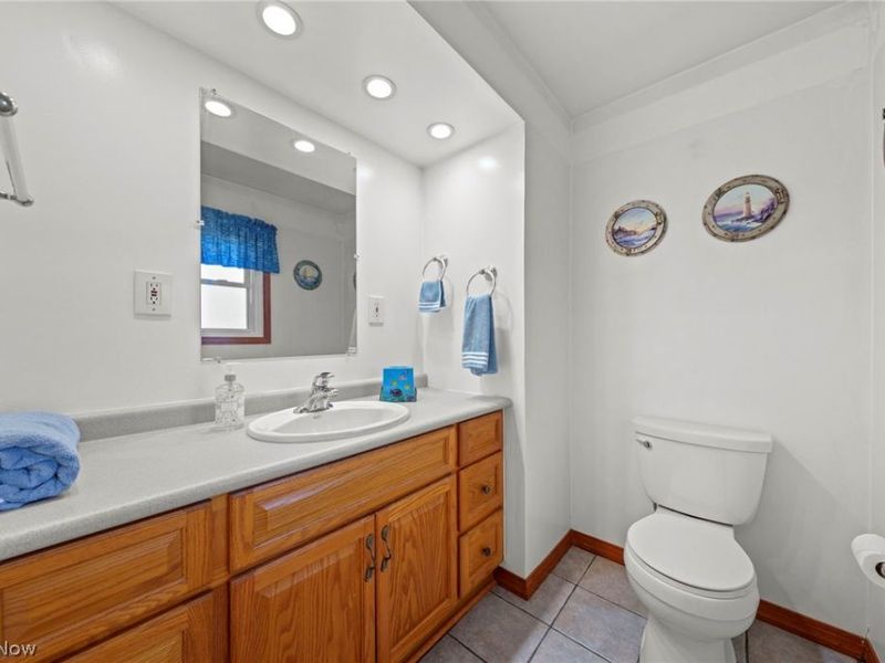 6617 Kingswood Drive, Mayfield Heights, OH 44124 Photo 34