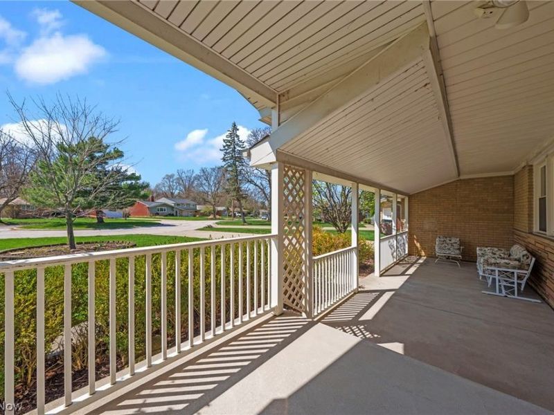 6617 Kingswood Drive, Mayfield Heights, OH 44124 Photo 4