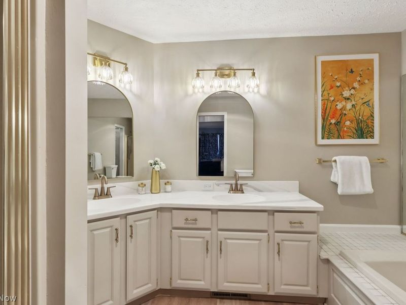 31825 Bayview Drive, Unit 89, Avon Lake, OH 44012 Photo 29