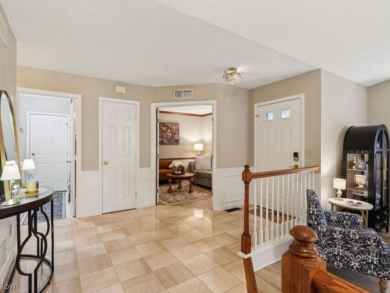 31825 Bayview Drive, Unit 89, Avon Lake, OH 44012 Photo 3