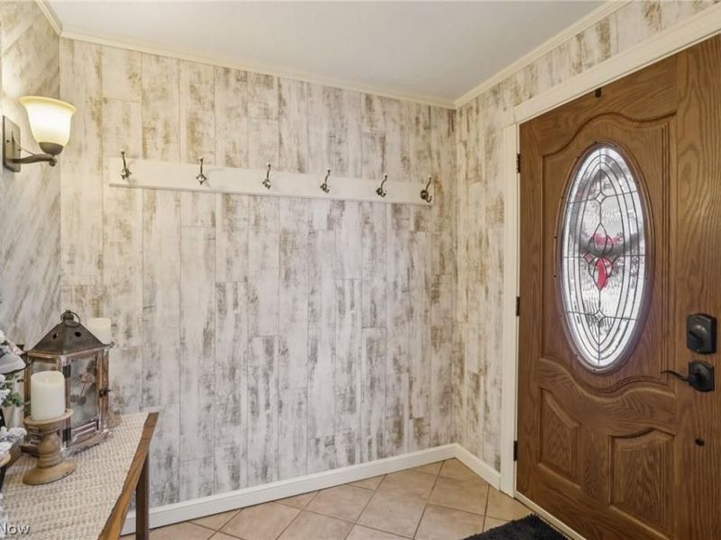 15720 Jug Road, Burton, OH 44021 Photo 2