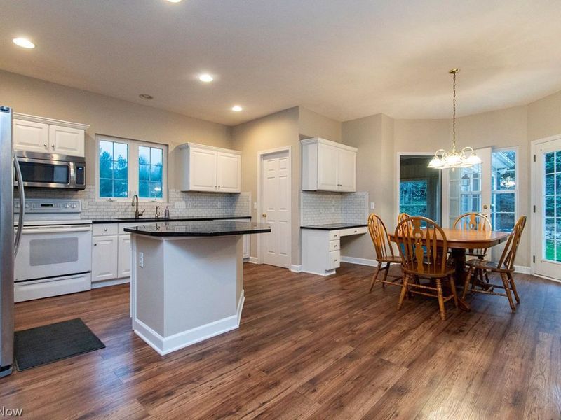 1075 Greenwood Court, Medina, OH 44256 Photo 8