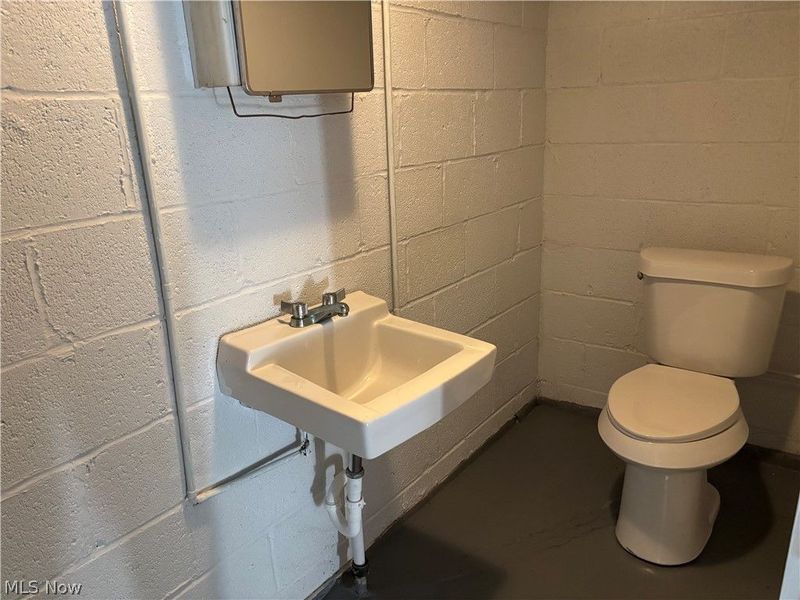 13500 Oakview Boulevard, Garfield Heights, OH 44125 Photo 10