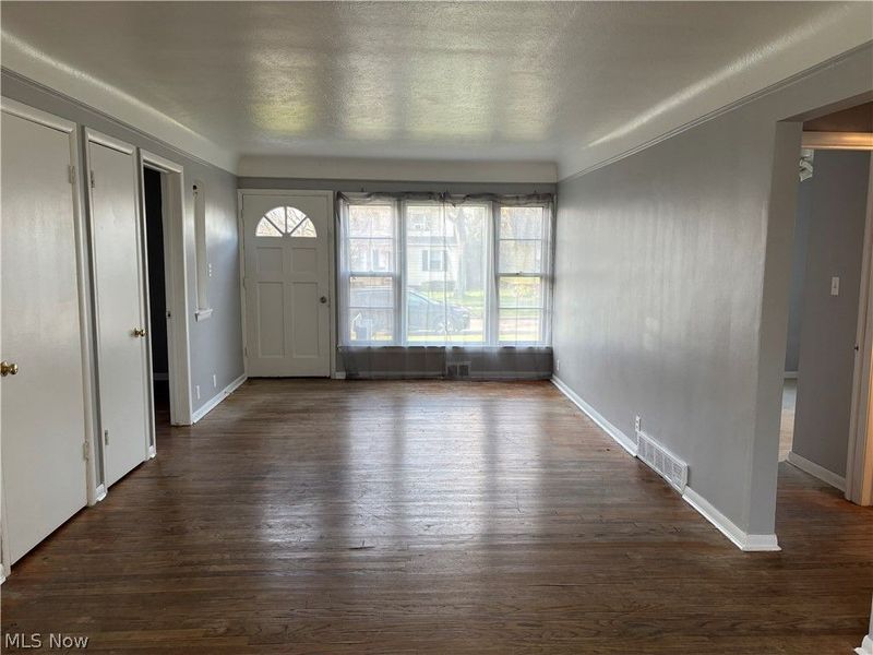 13500 Oakview Boulevard, Garfield Heights, OH 44125 Photo 17