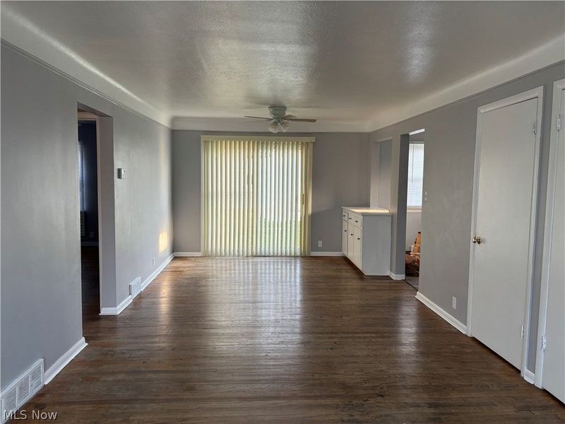 13500 Oakview Boulevard, Garfield Heights, OH 44125 Photo 20