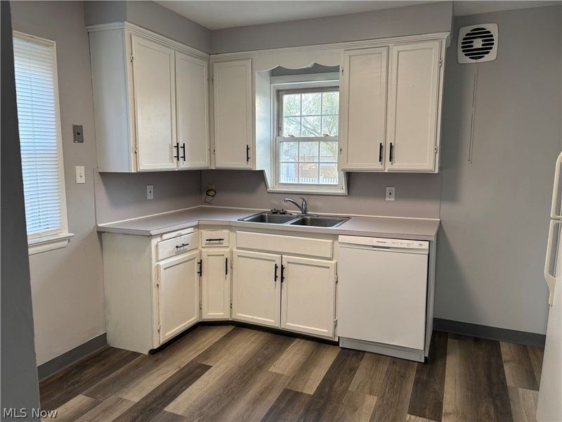 13500 Oakview Boulevard, Garfield Heights, OH 44125 Photo 26