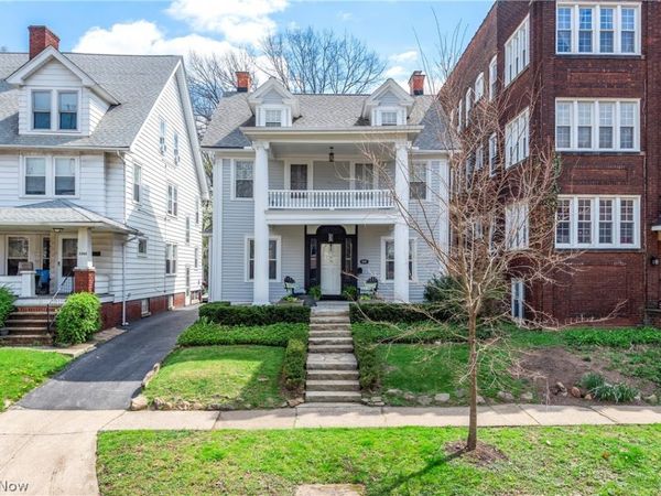 2265 Grandview Avenue, Cleveland Heights, OH 44106