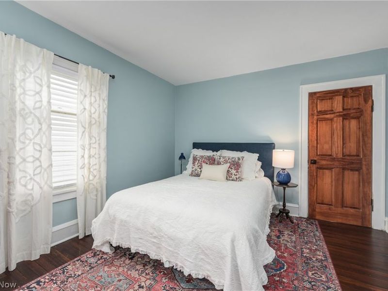 2265 Grandview Avenue, Cleveland Heights, OH 44106 Photo 21