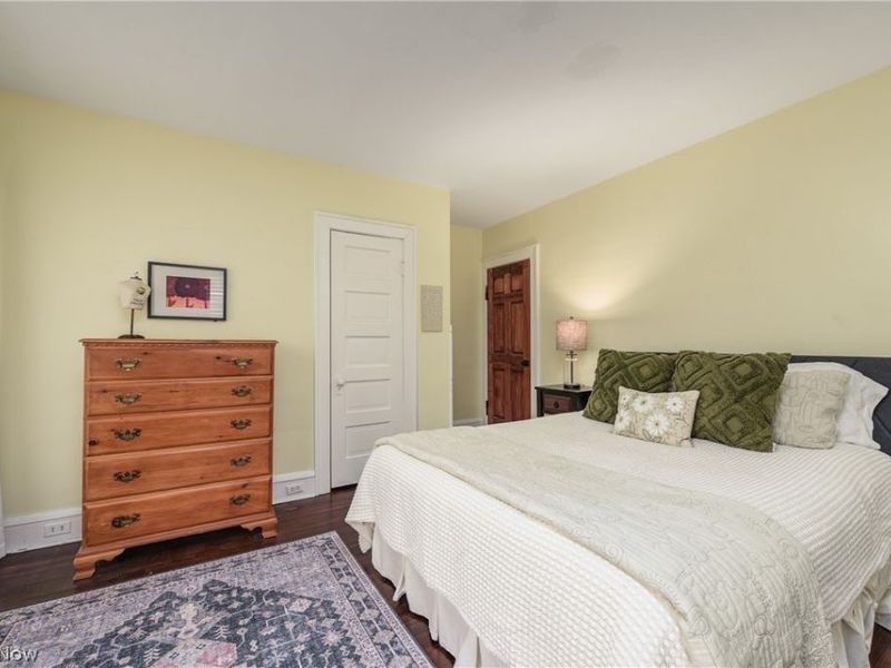 2265 Grandview Avenue, Cleveland Heights, OH 44106 Photo 23