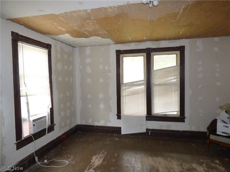 855 Adams Avenue NW, Warren, OH 44483 Photo 7