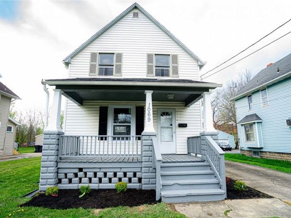 1069 Buena Vista Avenue NE, Warren, OH 44483