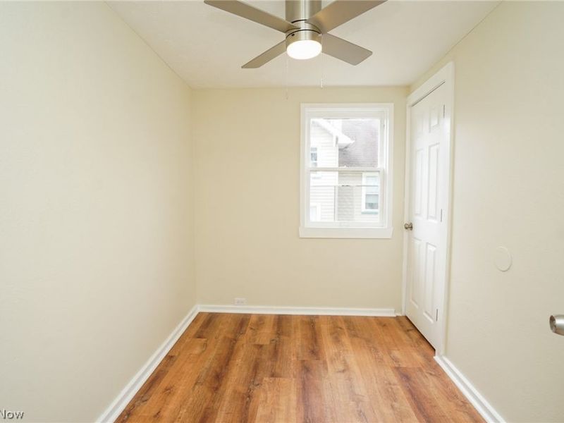 1069 Buena Vista Avenue NE, Warren, OH 44483 Photo 10