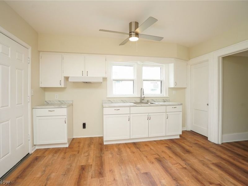 1069 Buena Vista Avenue NE, Warren, OH 44483 Photo 11