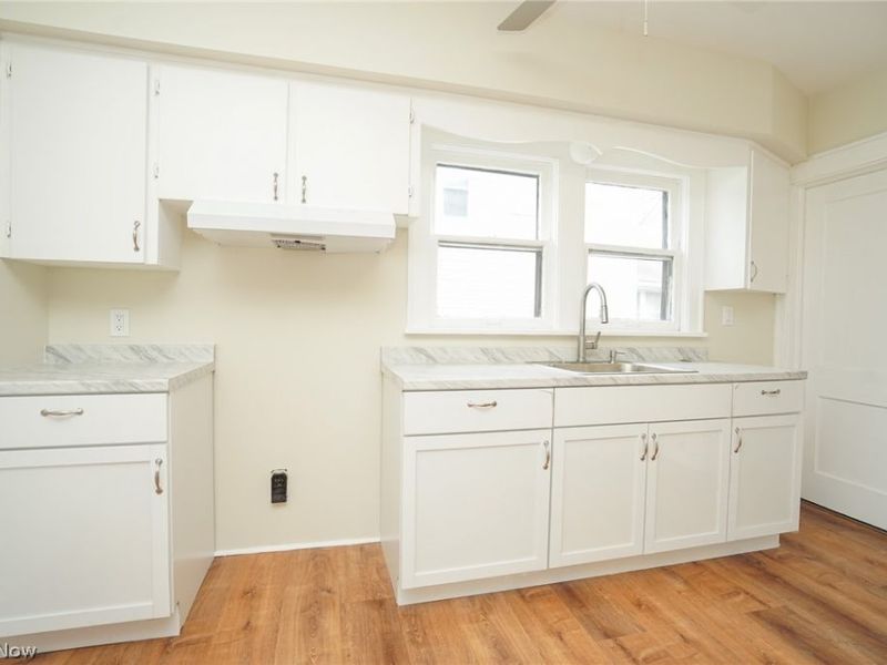 1069 Buena Vista Avenue NE, Warren, OH 44483 Photo 14