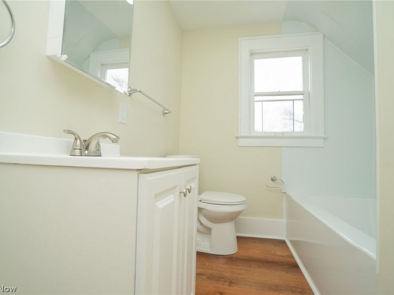 1069 Buena Vista Avenue NE, Warren, OH 44483 Photo 7