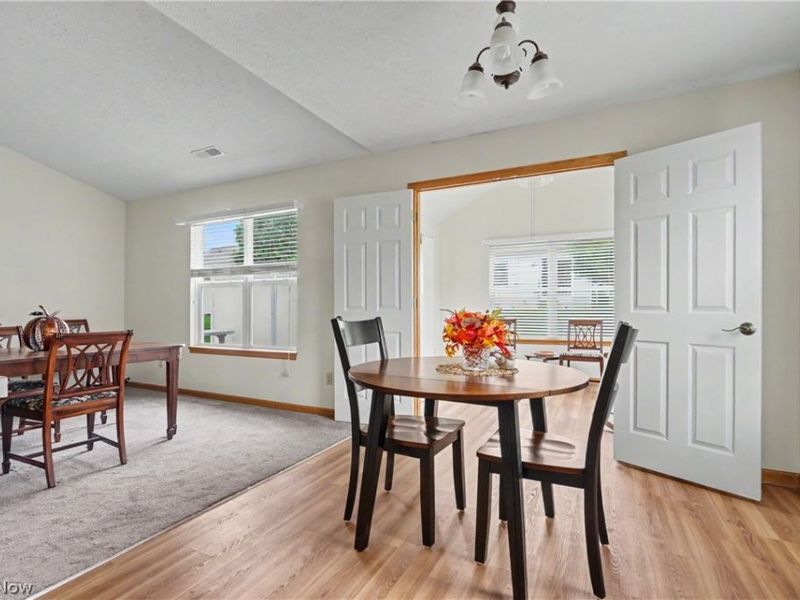 3060 Somerset Drive, Akron, OH 44312 Photo 13