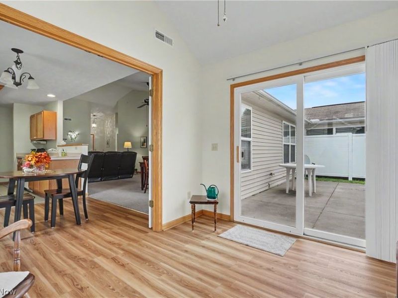 3060 Somerset Drive, Akron, OH 44312 Photo 18