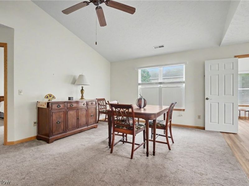 3060 Somerset Drive, Akron, OH 44312 Photo 7