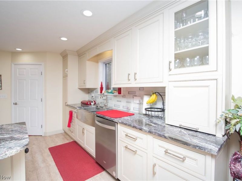 635 Glen Eden Court, Aurora, OH 44202 Photo 11