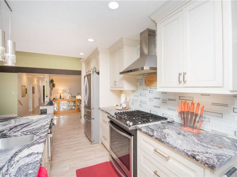 635 Glen Eden Court, Aurora, OH 44202 Photo 12