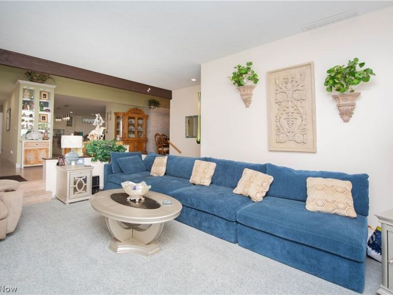 635 Glen Eden Court, Aurora, OH 44202 Photo 5