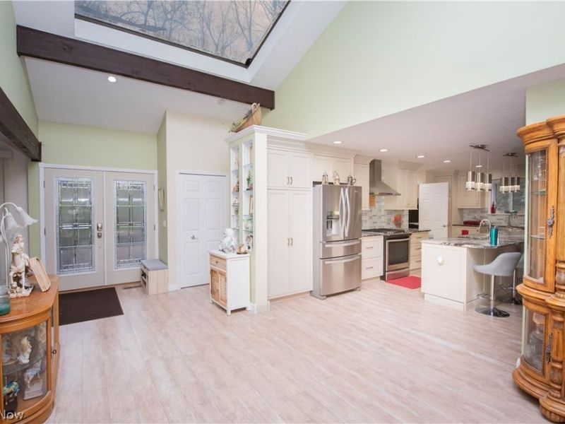 635 Glen Eden Court, Aurora, OH 44202 Photo 7