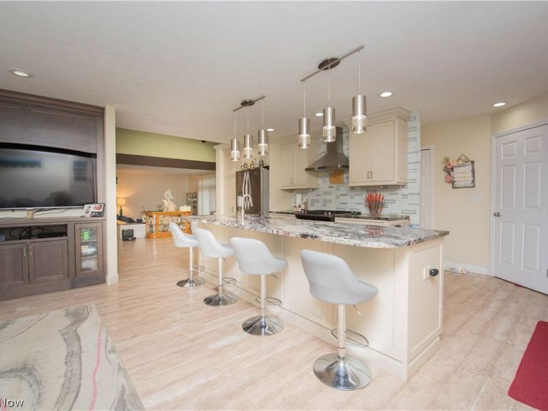 635 Glen Eden Court, Aurora, OH 44202 Photo 9