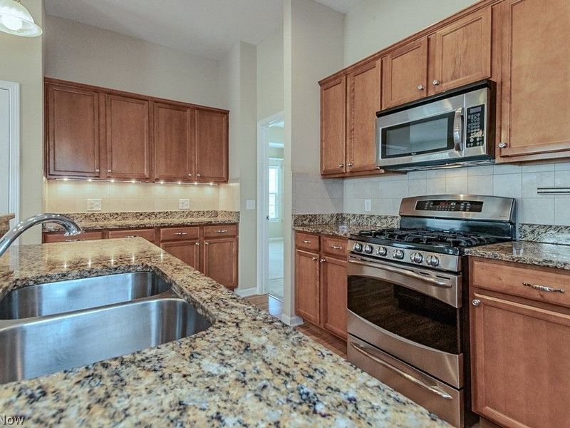 9863 Country Scene Lane, Concord Township, OH 44060 Photo 7