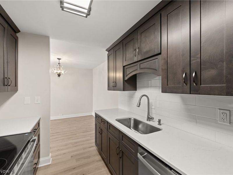 12700 Lake Avenue, Unit 1801, Lakewood, OH 44107 Photo 13