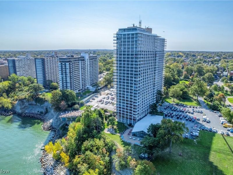 12700 Lake Avenue, Unit 1801, Lakewood, OH 44107 Photo 32