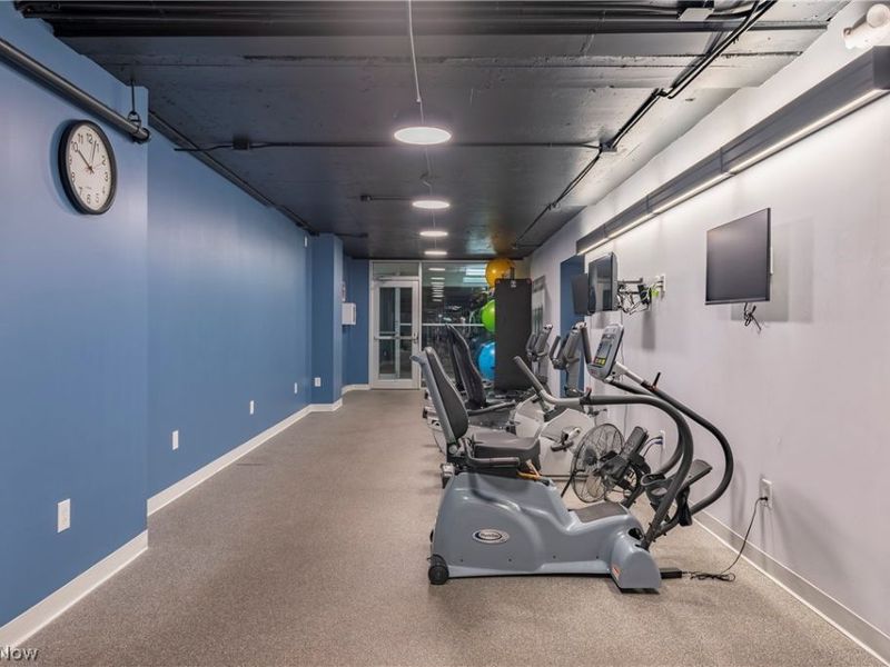 12700 Lake Avenue, Unit 1801, Lakewood, OH 44107 Photo 35