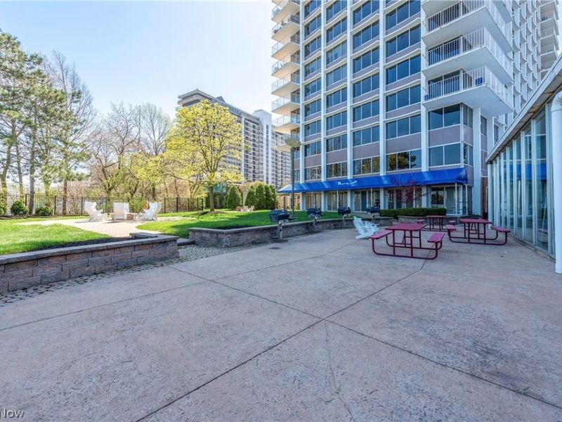 12700 Lake Avenue, Unit 1801, Lakewood, OH 44107 Photo 40