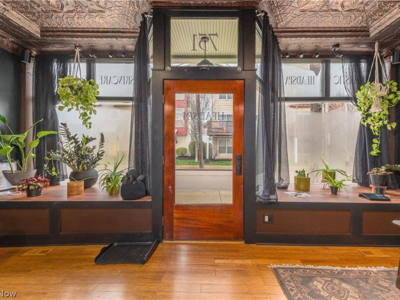 751 Starkweather, Cleveland, OH 44113 Photo 5