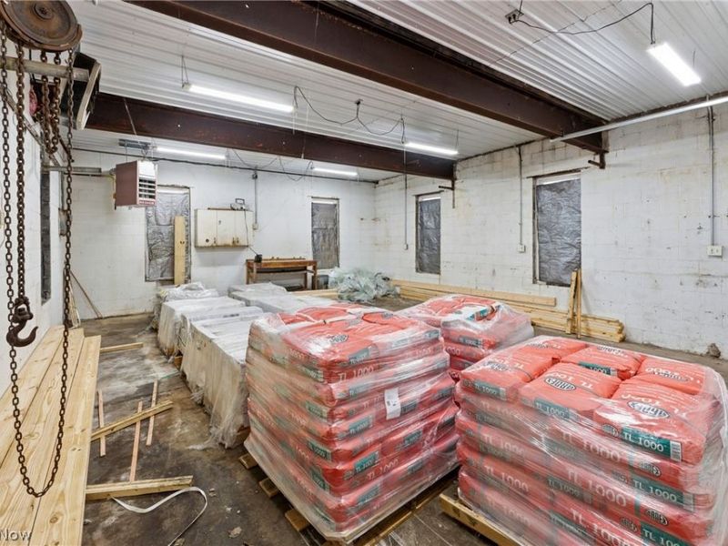 9865 Cleveland Avenue NW, Uniontown, OH 44685 Photo 12