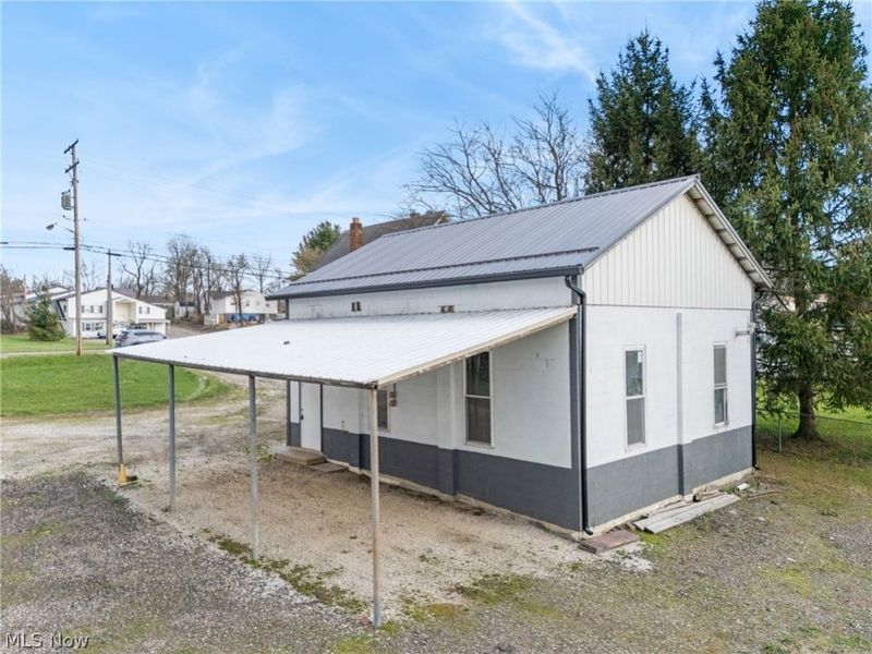 9865 Cleveland Avenue NW, Uniontown, OH 44685 Photo 5