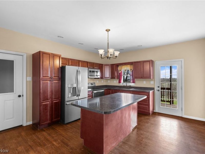 52161 Key-Bellaire Road, Bellaire, OH 43906 Photo 12