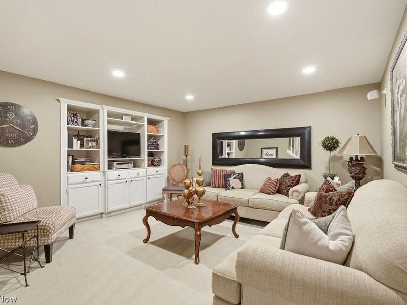 9943 Brookhill Circle, Twinsburg, OH 44087 Photo 38