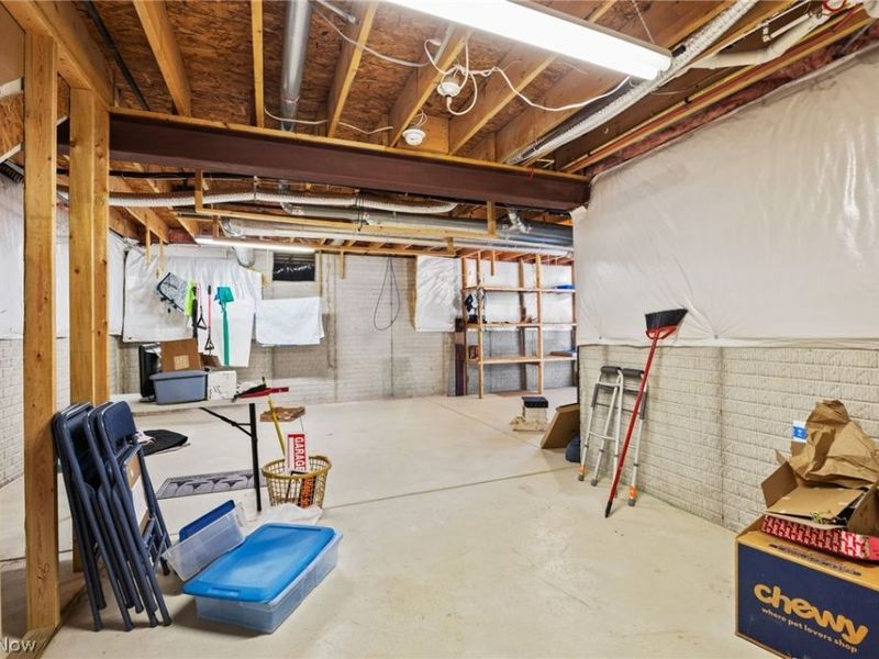 211 Burkdale Court, Wadsworth, OH 44281 Photo 32