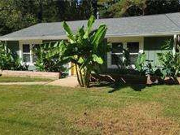 2641 Connally Drive, East Point, GA 30344