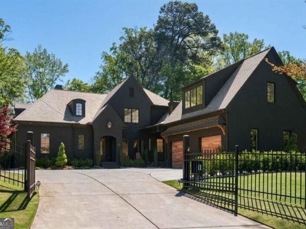4075 Peachtree Dunwoody Road NE, Atlanta, GA 30342