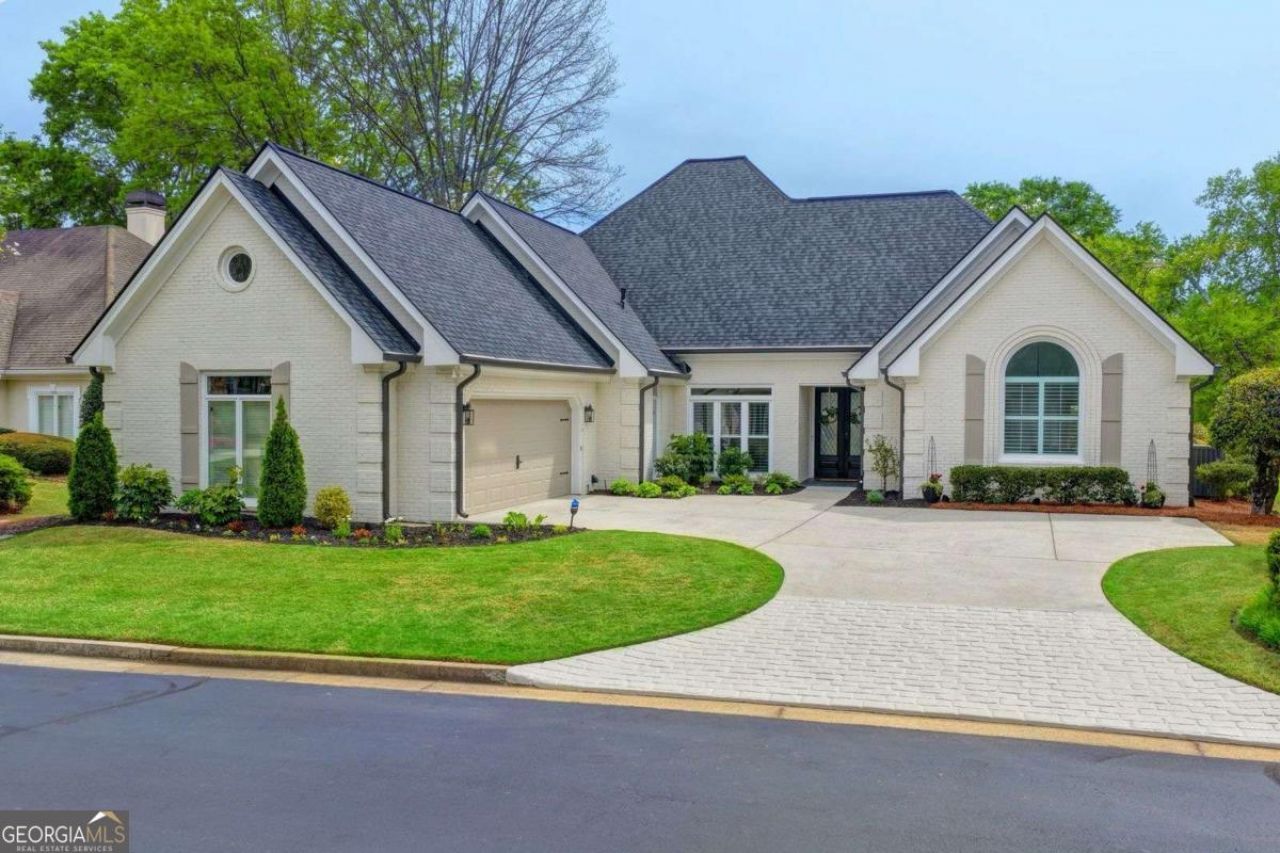 9260 Saint Georgen Common, Johns Creek, GA 30097 Main Photo
