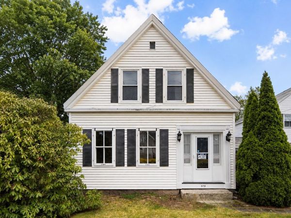 375-379 Webster Street, Rockland, MA 02370