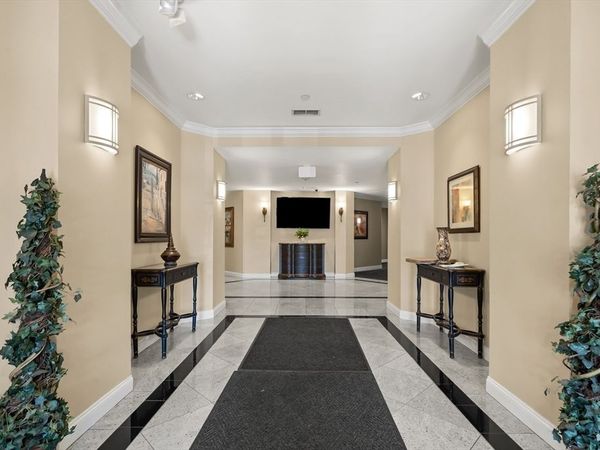 120 Wyllis Ave, Unit 103, Everett, MA 02149