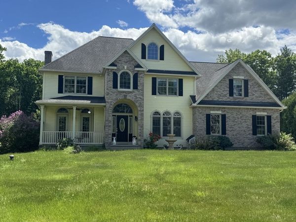 5 Gableview Lane, Southwick, MA 01077