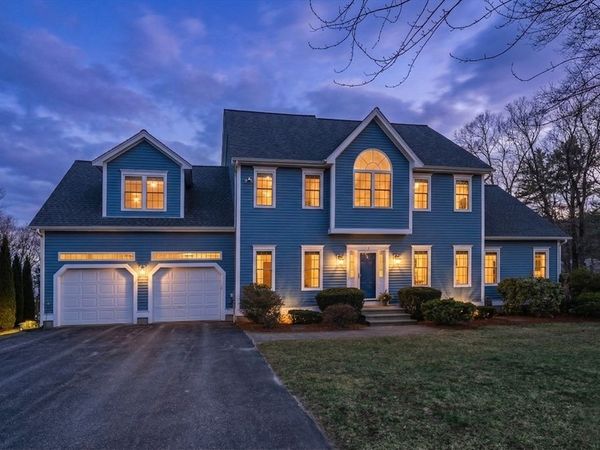 3 Nichols Dr, Grafton, MA 01519