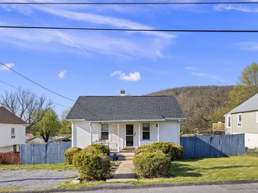 337 MARY GRAY LN, STAUNTON, VA 24401