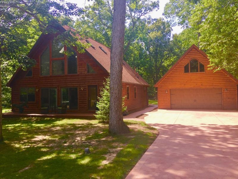 5054 E Schoolhouse Road, Port Clinton, OH 43452 Photo 1