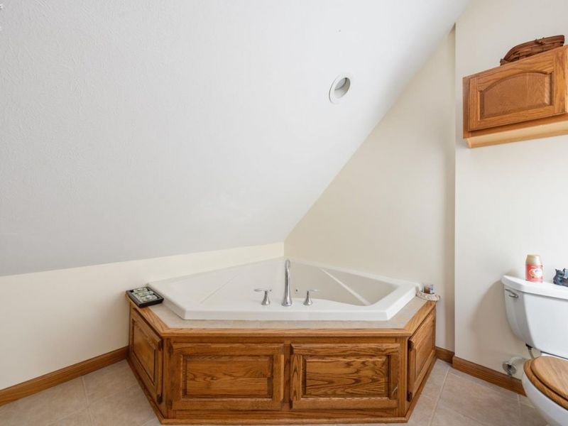 5054 E Schoolhouse Road, Port Clinton, OH 43452 Photo 48