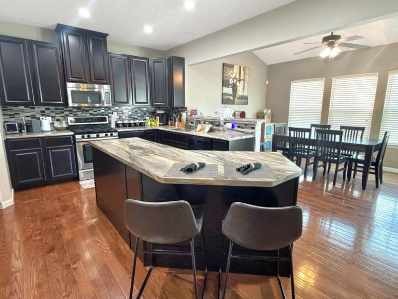 6138 Meadow Farm Lane, Lorain, OH 44053 Photo 15