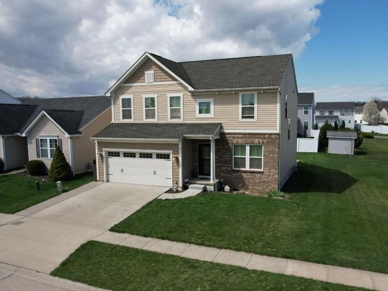 6138 Meadow Farm Lane, Lorain, OH 44053 Photo 9